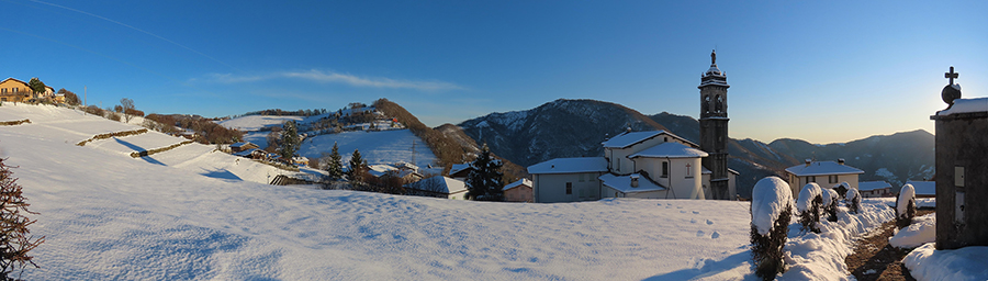 Miragoli con Monte Castello innevati e baciati dal sole-22nov25